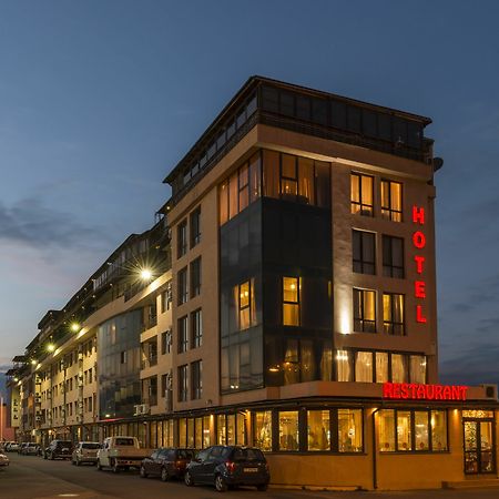 Avenue Hotel Burgas Exterior photo