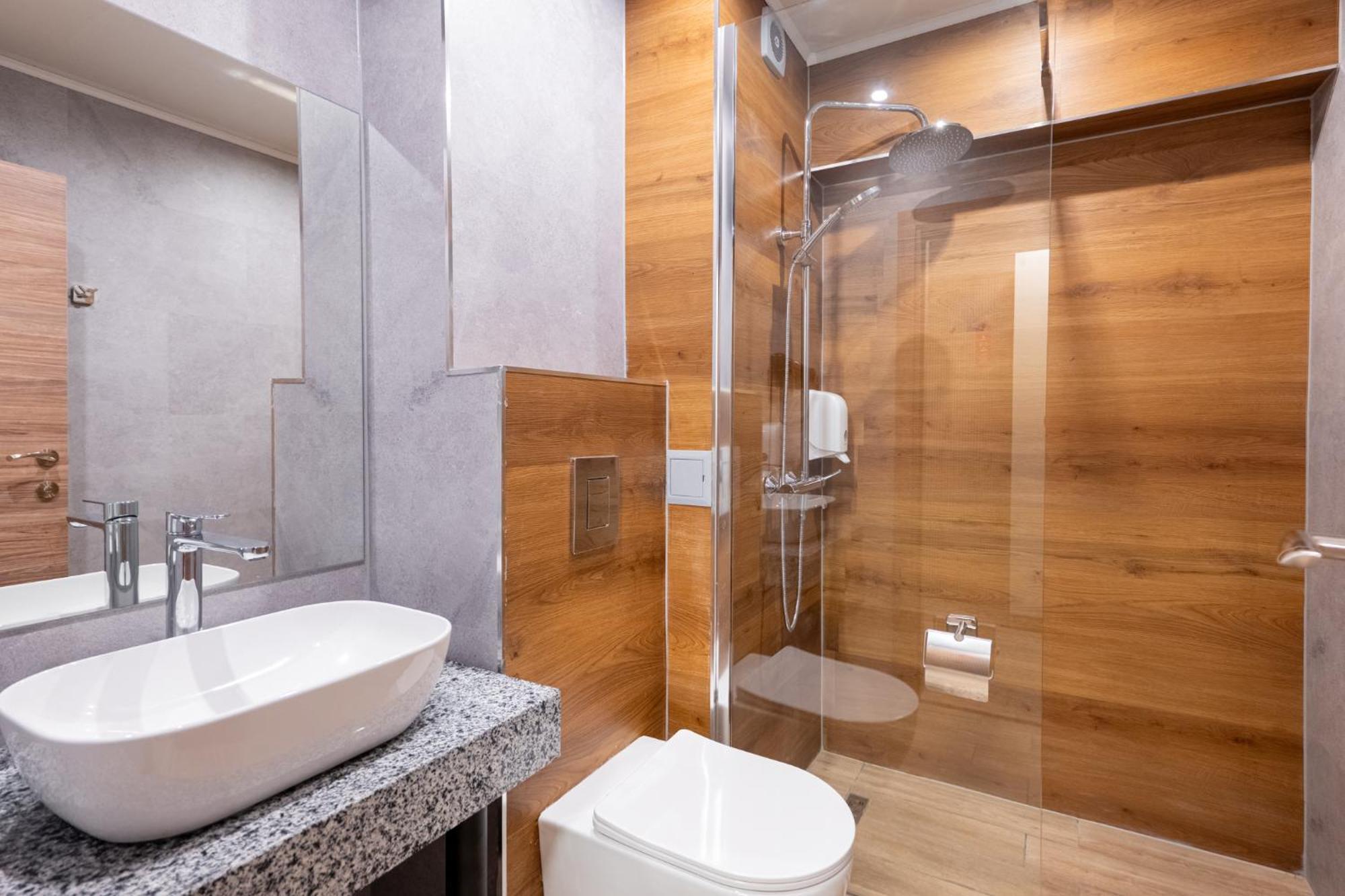 Avenue Hotel Burgas Exterior photo