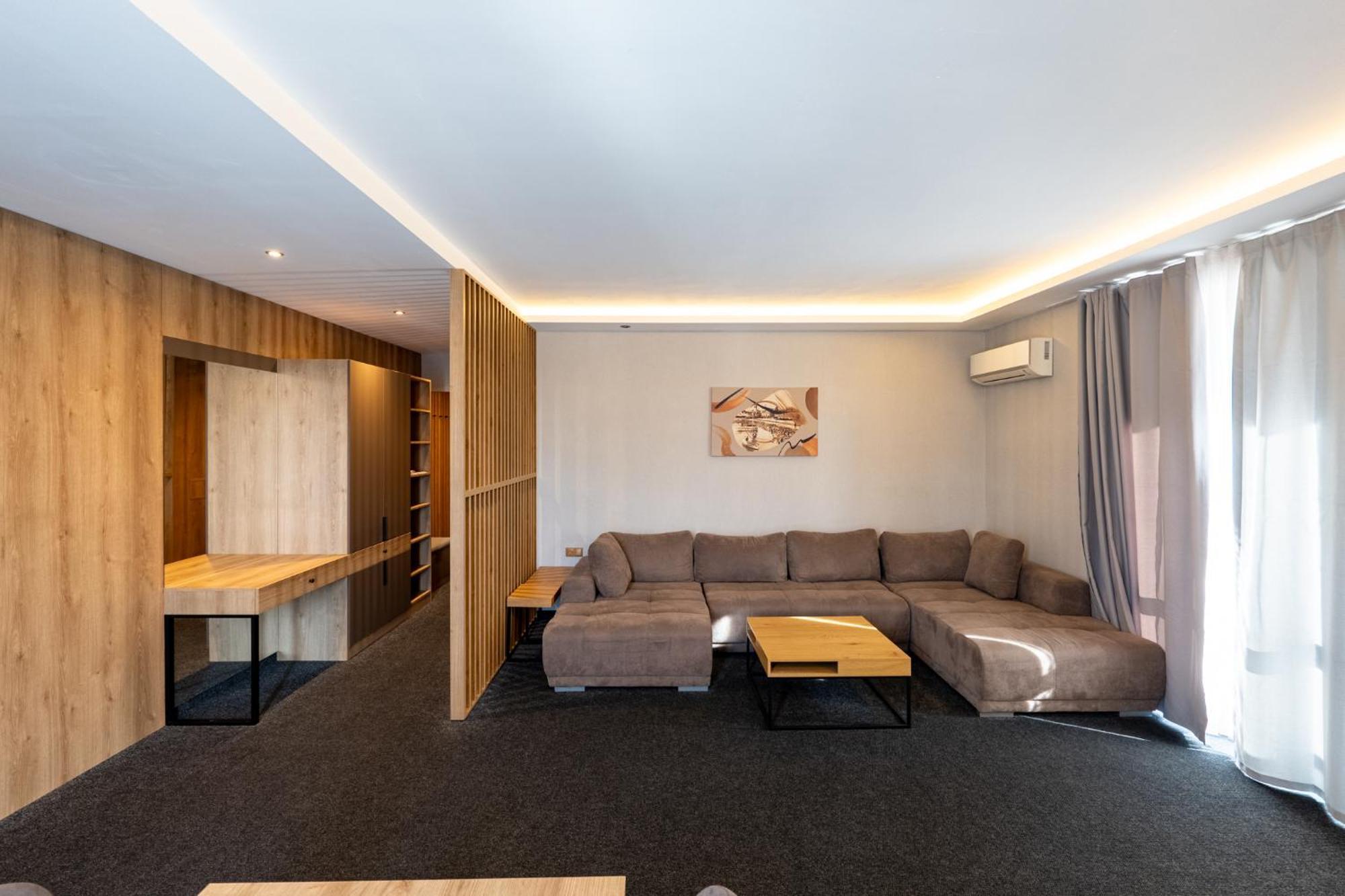 Avenue Hotel Burgas Exterior photo
